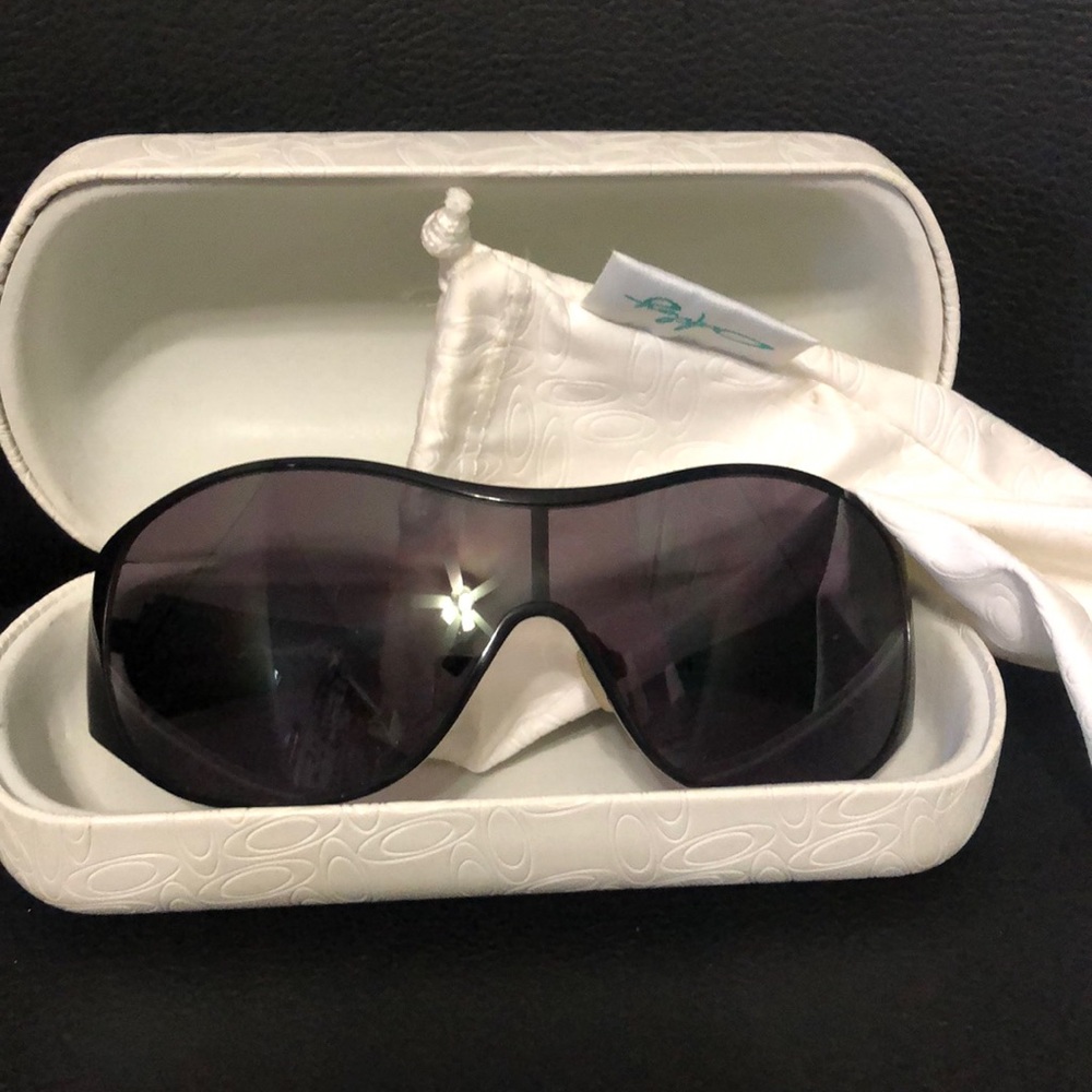 Oakley Breathless Sunglsses